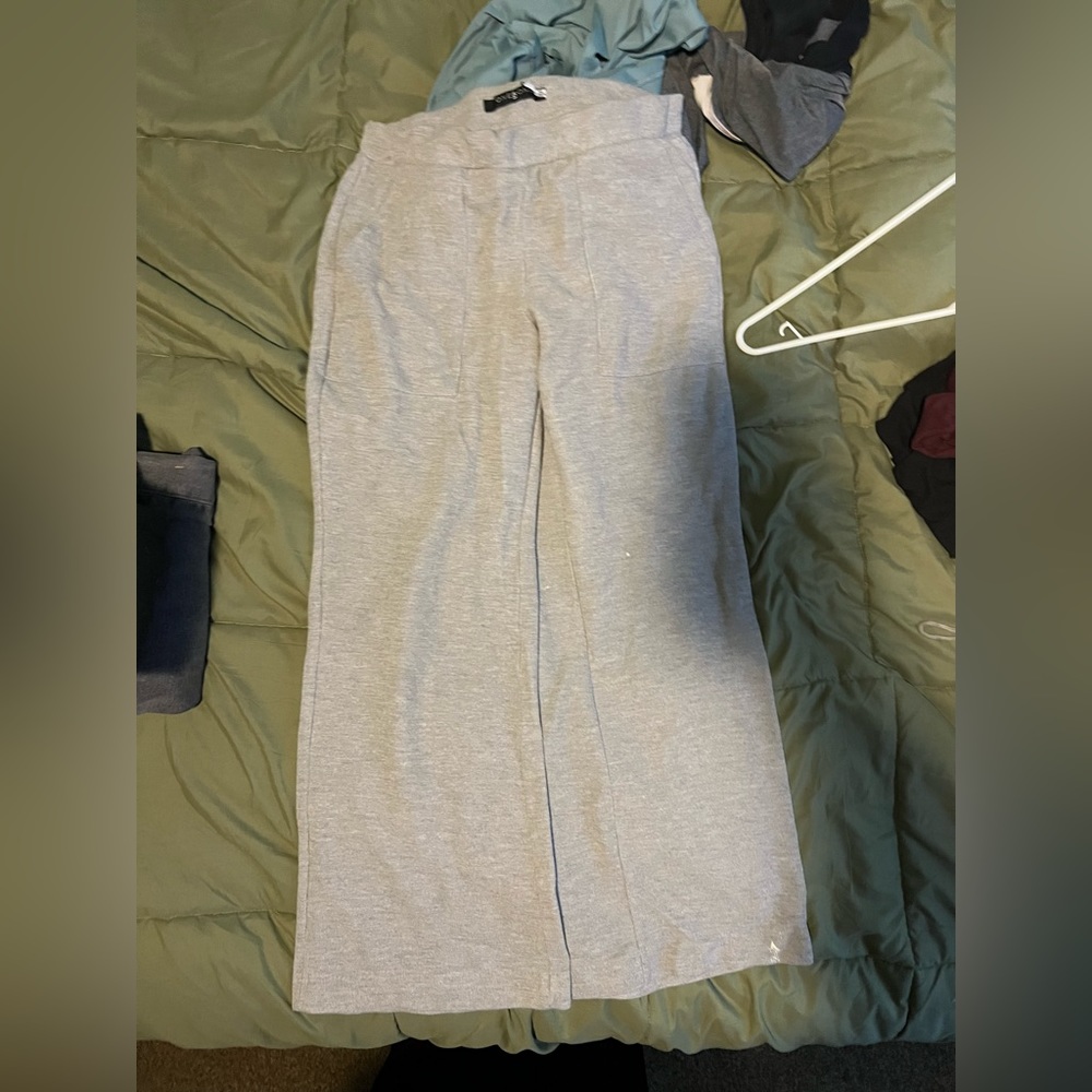 straight leg sweatpants